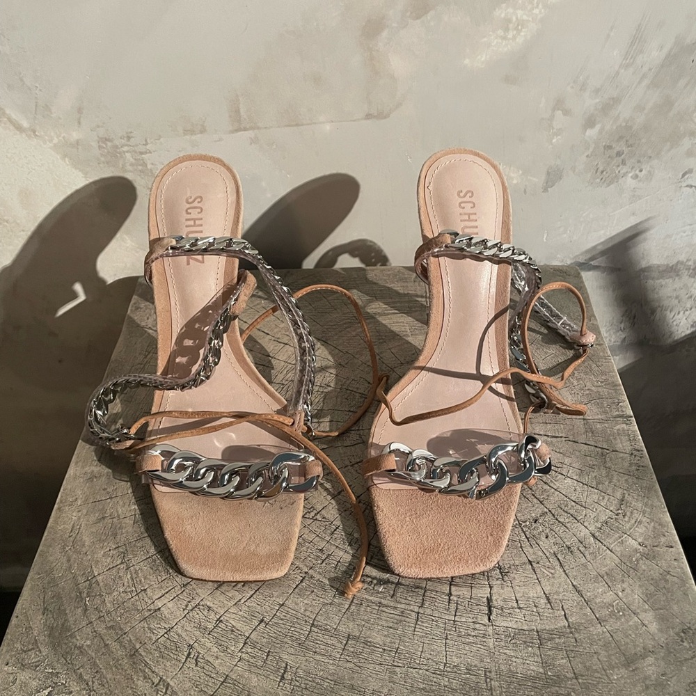SCHUTZ Tan and Silver Chain Sandals